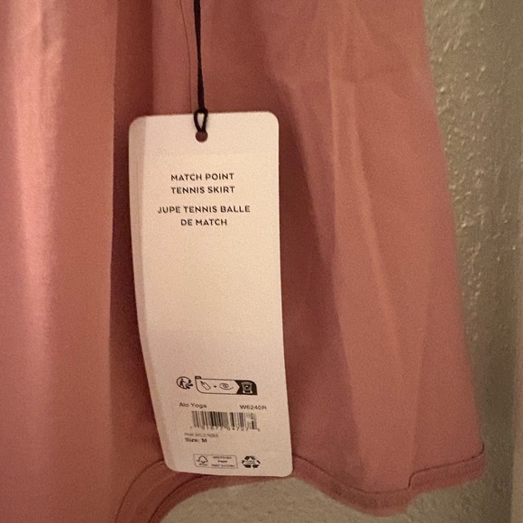 ALO Yoga Match Point Tennis Skirt Medium Limited: Pink Wild Rose NWT - Picture 7 of 7